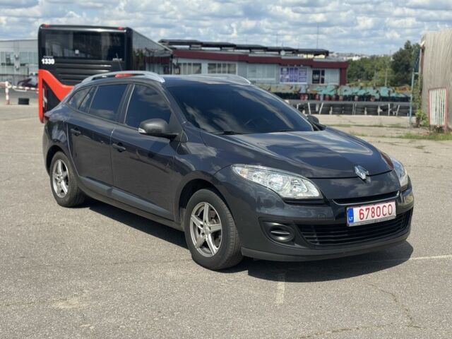 Сірий Рено Меган, об'ємом двигуна 1.6 л та пробігом 180 тис. км за 7300 $, фото 3 на Automoto.ua