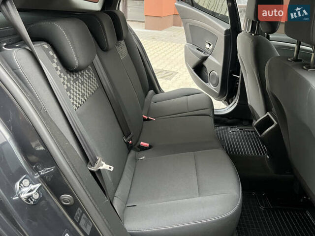 Серый Рено Меган, объемом двигателя 1.5 л и пробегом 203 тыс. км за 7700 $, фото 43 на Automoto.ua