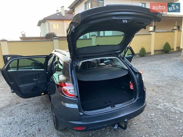 Серый Рено Меган, объемом двигателя 1.5 л и пробегом 194 тыс. км за 8850 $, фото 86 на Automoto.ua