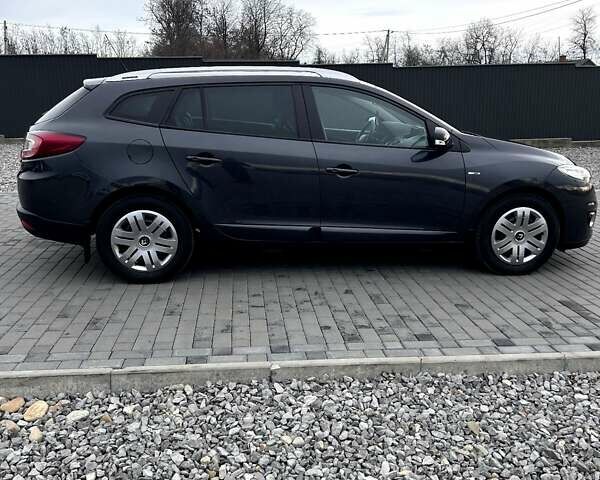 Серый Рено Меган, объемом двигателя 1.5 л и пробегом 247 тыс. км за 8300 $, фото 7 на Automoto.ua