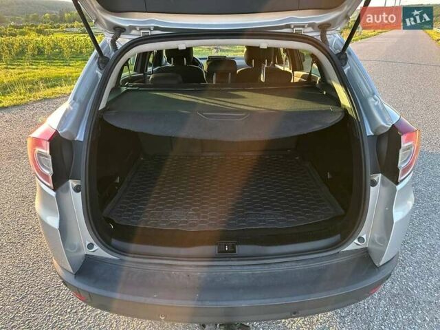 Рено Меган 2013 в Виннице на Automoto.ua Серый Рено Меган, объемом двигателя 1.46 л и пробегом 270 тыс. км за 7800 $, фото 13 на Automoto.ua