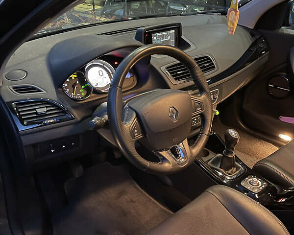 Сірий Рено Меган, об'ємом двигуна 1.46 л та пробігом 241 тис. км за 8800 $, фото 5 на Automoto.ua