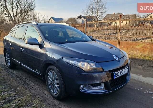Серый Рено Меган, объемом двигателя 1.46 л и пробегом 256 тыс. км за 7700 $, фото 12 на Automoto.ua