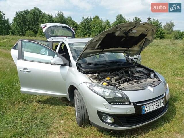 Сірий Рено Меган, об'ємом двигуна 1.2 л та пробігом 179 тис. км за 8250 $, фото 18 на Automoto.ua