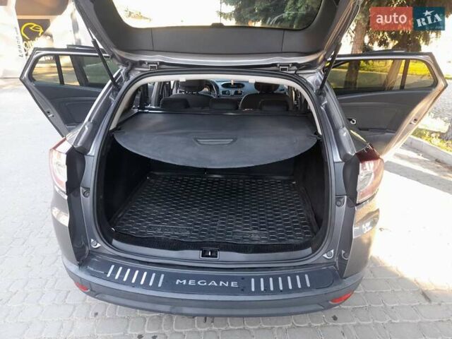 Серый Рено Меган, объемом двигателя 1.5 л и пробегом 242 тыс. км за 7100 $, фото 5 на Automoto.ua