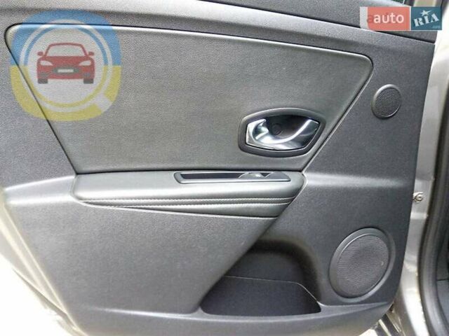 Серый Рено Меган, объемом двигателя 1.5 л и пробегом 344 тыс. км за 7950 $, фото 5 на Automoto.ua
