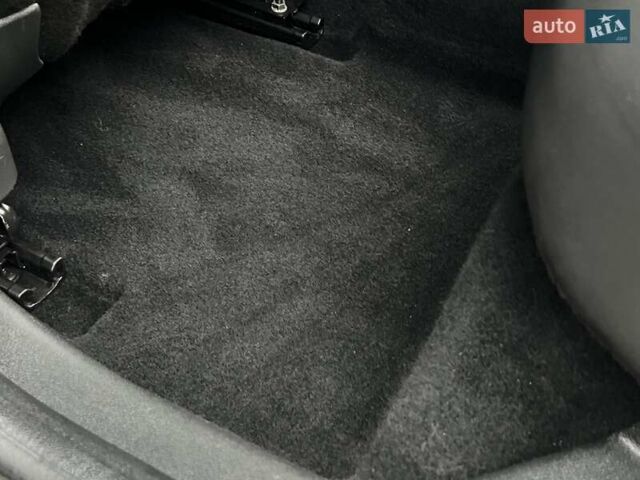 Серый Рено Меган, объемом двигателя 1.46 л и пробегом 230 тыс. км за 7470 $, фото 66 на Automoto.ua