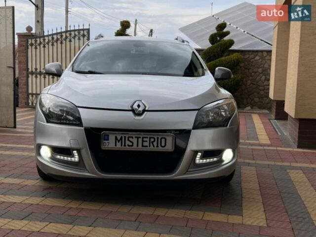 Сірий Рено Меган, об'ємом двигуна 1.46 л та пробігом 318 тис. км за 8000 $, фото 1 на Automoto.ua