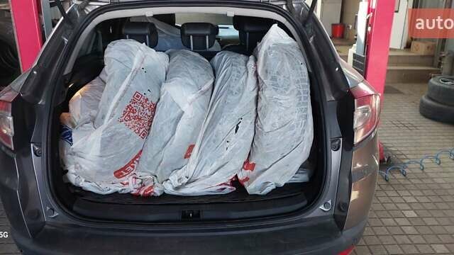 Серый Рено Меган, объемом двигателя 1.5 л и пробегом 344 тыс. км за 7950 $, фото 22 на Automoto.ua