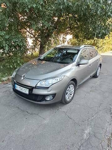 Сірий Рено Меган, об'ємом двигуна 1.46 л та пробігом 232 тис. км за 7800 $, фото 2 на Automoto.ua