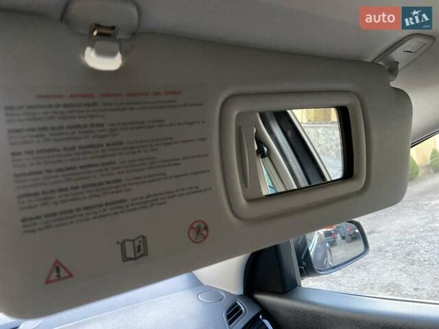 Серый Рено Меган, объемом двигателя 1.5 л и пробегом 194 тыс. км за 8850 $, фото 127 на Automoto.ua
