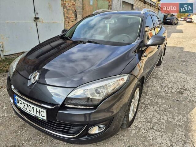 Серый Рено Меган, объемом двигателя 1.5 л и пробегом 302 тыс. км за 7150 $, фото 1 на Automoto.ua