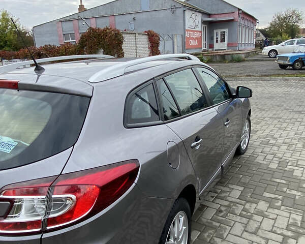 Серый Рено Меган, объемом двигателя 1.46 л и пробегом 183 тыс. км за 9300 $, фото 1 на Automoto.ua