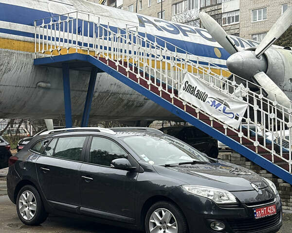 Серый Рено Меган, объемом двигателя 1.5 л и пробегом 224 тыс. км за 7700 $, фото 7 на Automoto.ua