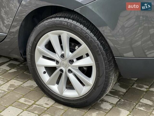 Серый Рено Меган, объемом двигателя 1.46 л и пробегом 230 тыс. км за 7470 $, фото 18 на Automoto.ua