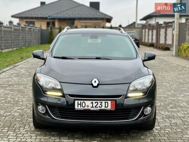 Серый Рено Меган, объемом двигателя 1.46 л и пробегом 230 тыс. км за 7470 $, фото 4 на Automoto.ua