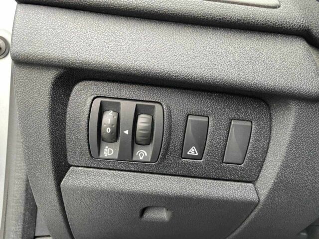 Сірий Рено Меган, об'ємом двигуна 1.5 л та пробігом 310 тис. км за 7990 $, фото 17 на Automoto.ua