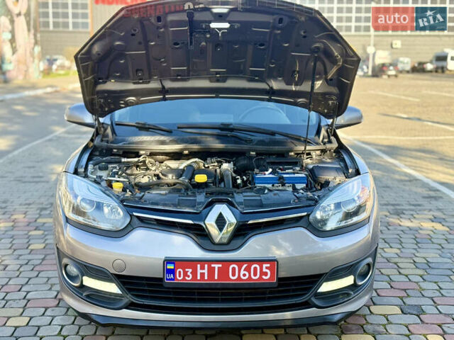 Серый Рено Меган, объемом двигателя 1.5 л и пробегом 243 тыс. км за 7999 $, фото 44 на Automoto.ua