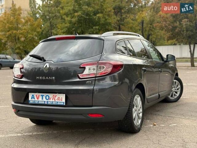 Серый Рено Меган, объемом двигателя 1.46 л и пробегом 253 тыс. км за 6400 $, фото 7 на Automoto.ua