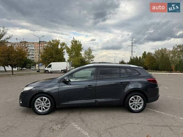 Сірий Рено Меган, об'ємом двигуна 1.46 л та пробігом 253 тис. км за 6700 $, фото 13 на Automoto.ua