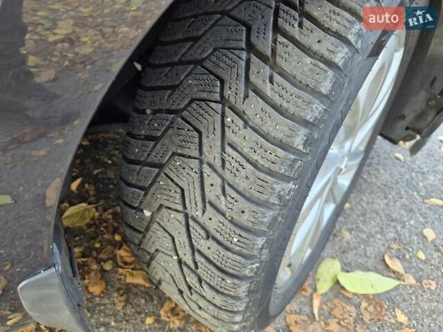 Сірий Рено Меган, об'ємом двигуна 1.5 л та пробігом 302 тис. км за 7700 $, фото 31 на Automoto.ua