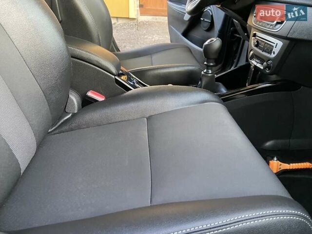 Серый Рено Меган, объемом двигателя 1.5 л и пробегом 194 тыс. км за 8850 $, фото 92 на Automoto.ua