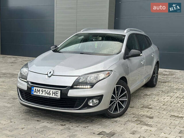 Серый Рено Меган, объемом двигателя 1.6 л и пробегом 197 тыс. км за 7699 $, фото 5 на Automoto.ua