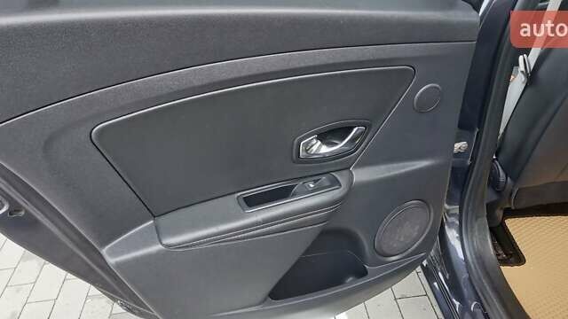 Сірий Рено Меган, об'ємом двигуна 1.5 л та пробігом 241 тис. км за 9500 $, фото 18 на Automoto.ua