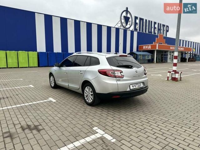 Серый Рено Меган, объемом двигателя 1.5 л и пробегом 184 тыс. км за 9300 $, фото 7 на Automoto.ua