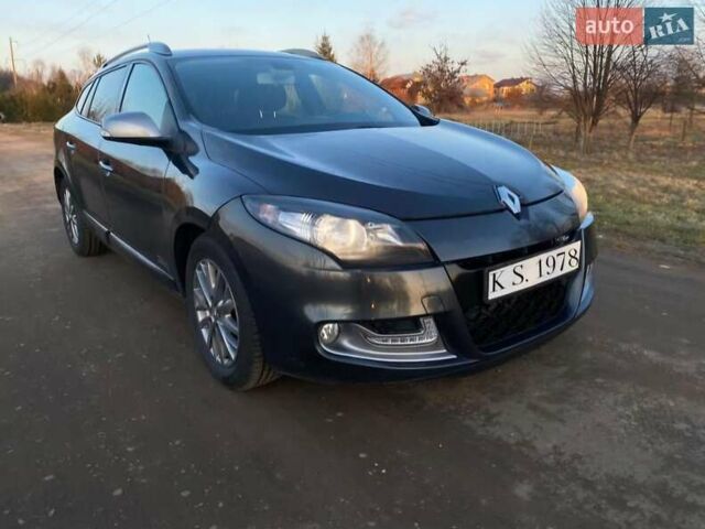 Серый Рено Меган, объемом двигателя 1.46 л и пробегом 256 тыс. км за 7700 $, фото 45 на Automoto.ua