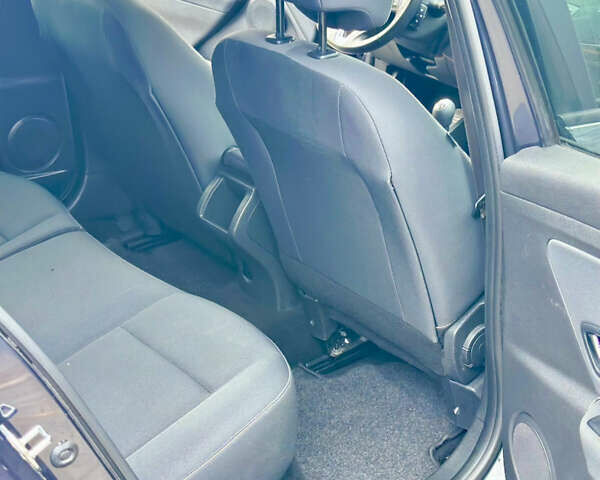 Сірий Рено Меган, об'ємом двигуна 1.5 л та пробігом 255 тис. км за 7700 $, фото 12 на Automoto.ua