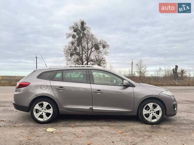 Сірий Рено Меган, об'ємом двигуна 1.46 л та пробігом 279 тис. км за 7450 $, фото 4 на Automoto.ua