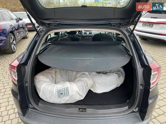 Серый Рено Меган, объемом двигателя 1.46 л и пробегом 281 тыс. км за 7800 $, фото 19 на Automoto.ua