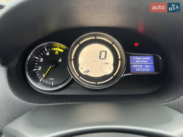 Серый Рено Меган, объемом двигателя 1.46 л и пробегом 190 тыс. км за 8500 $, фото 10 на Automoto.ua