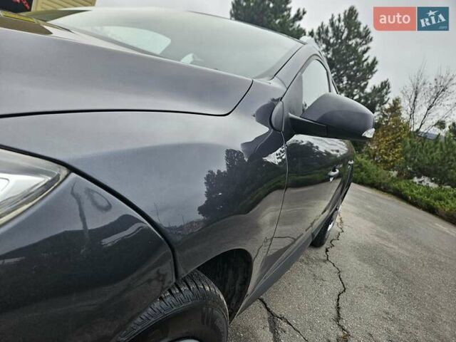 Серый Рено Меган, объемом двигателя 1.6 л и пробегом 173 тыс. км за 7450 $, фото 42 на Automoto.ua