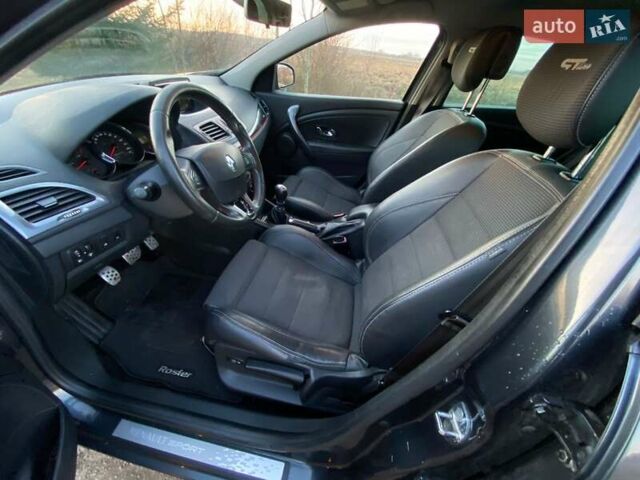 Серый Рено Меган, объемом двигателя 1.46 л и пробегом 256 тыс. км за 7700 $, фото 65 на Automoto.ua