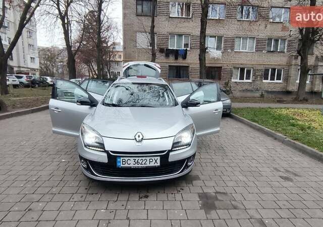 Серый Рено Меган, объемом двигателя 1.5 л и пробегом 264 тыс. км за 7200 $, фото 11 на Automoto.ua