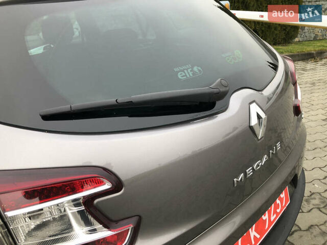 Серый Рено Меган, объемом двигателя 1.5 л и пробегом 256 тыс. км за 8350 $, фото 38 на Automoto.ua