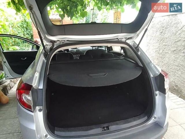 Сірий Рено Меган, об'ємом двигуна 1.5 л та пробігом 164 тис. км за 8700 $, фото 4 на Automoto.ua