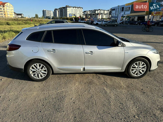 Серый Рено Меган, объемом двигателя 1.46 л и пробегом 261 тыс. км за 9100 $, фото 3 на Automoto.ua