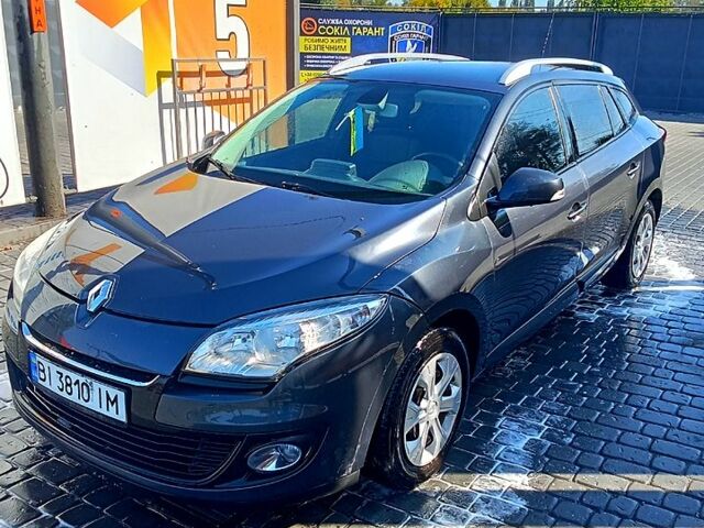 Серый Рено Меган, объемом двигателя 1.5 л и пробегом 325 тыс. км за 7200 $, фото 1 на Automoto.ua