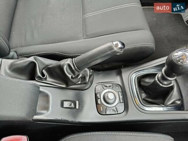 Сірий Рено Меган, об'ємом двигуна 1.5 л та пробігом 235 тис. км за 8899 $, фото 14 на Automoto.ua