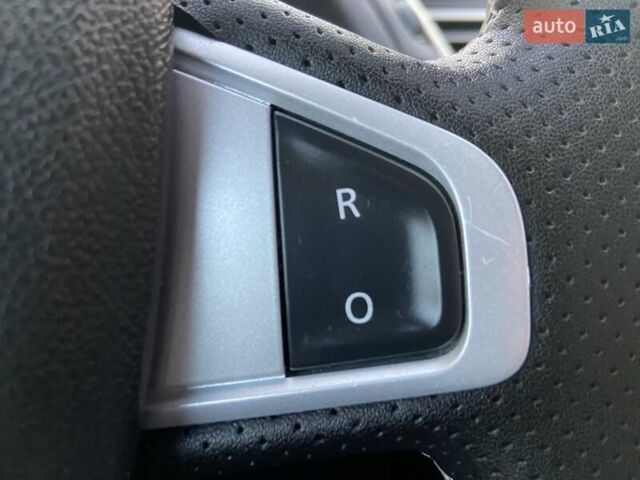 Серый Рено Меган, объемом двигателя 1.5 л и пробегом 194 тыс. км за 8850 $, фото 115 на Automoto.ua
