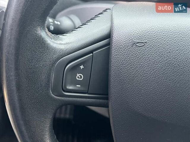 Серый Рено Меган, объемом двигателя 1.46 л и пробегом 230 тыс. км за 7470 $, фото 40 на Automoto.ua