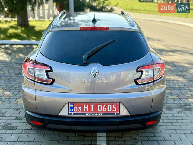 Серый Рено Меган, объемом двигателя 1.5 л и пробегом 243 тыс. км за 7999 $, фото 19 на Automoto.ua