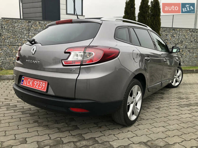 Серый Рено Меган, объемом двигателя 1.5 л и пробегом 256 тыс. км за 8350 $, фото 20 на Automoto.ua