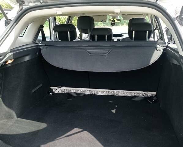 Сірий Рено Меган, об'ємом двигуна 1.2 л та пробігом 179 тис. км за 8250 $, фото 15 на Automoto.ua