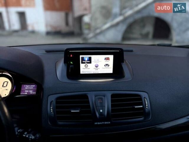 Сірий Рено Меган, об'ємом двигуна 1.6 л та пробігом 230 тис. км за 7700 $, фото 86 на Automoto.ua