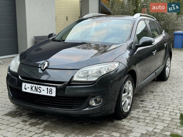 Серый Рено Меган, объемом двигателя 1.46 л и пробегом 285 тыс. км за 7400 $, фото 2 на Automoto.ua