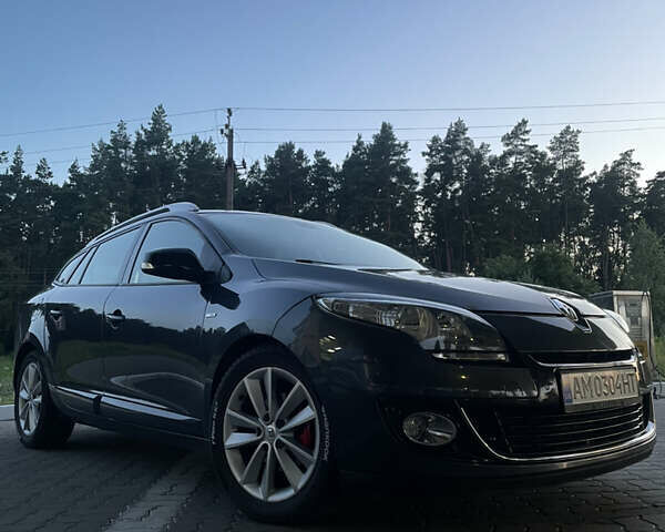 Серый Рено Меган, объемом двигателя 1.5 л и пробегом 220 тыс. км за 7800 $, фото 7 на Automoto.ua